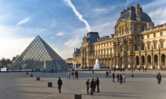 Image result for Muzium Louvre