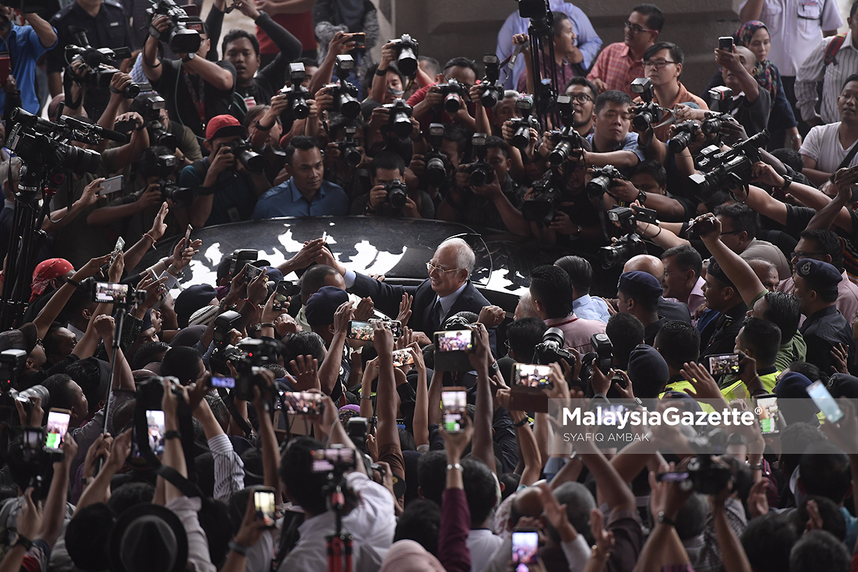 MGF20092018_NAJIB HADIR MAHKAMAH18