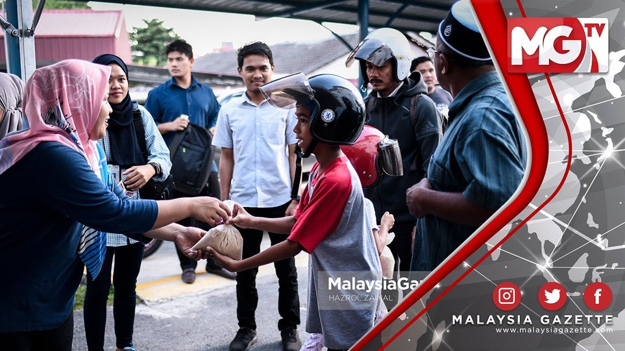 Terkini Orang Ramai Serbu Malaysia Gazette Edar Bubur Lambuk