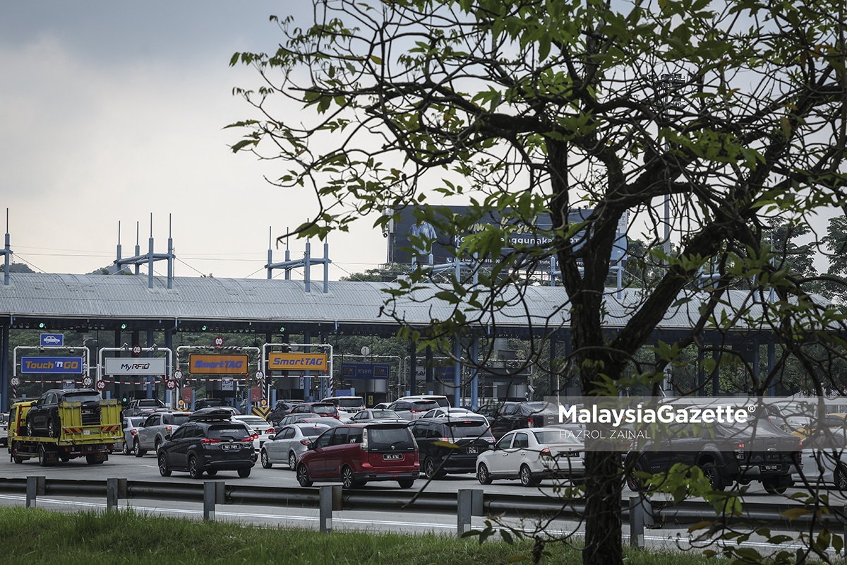 Aliran Trafik Sesak Arah Pantai Timur Menuju Ke Pusat Bandar