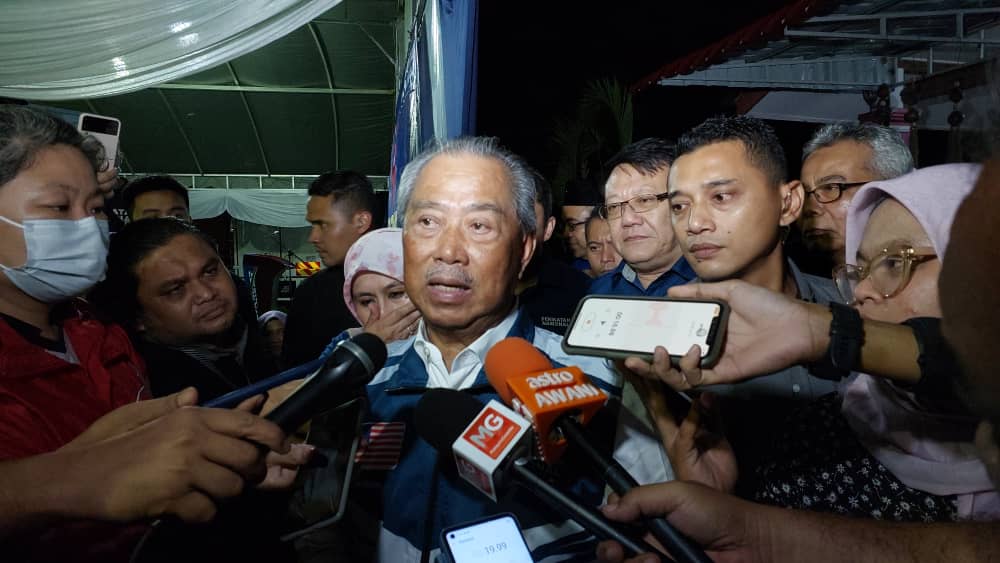 Muhyiddin Umum Mas Ermieyati Calon Parlimen Masjid Tanah PRU 15