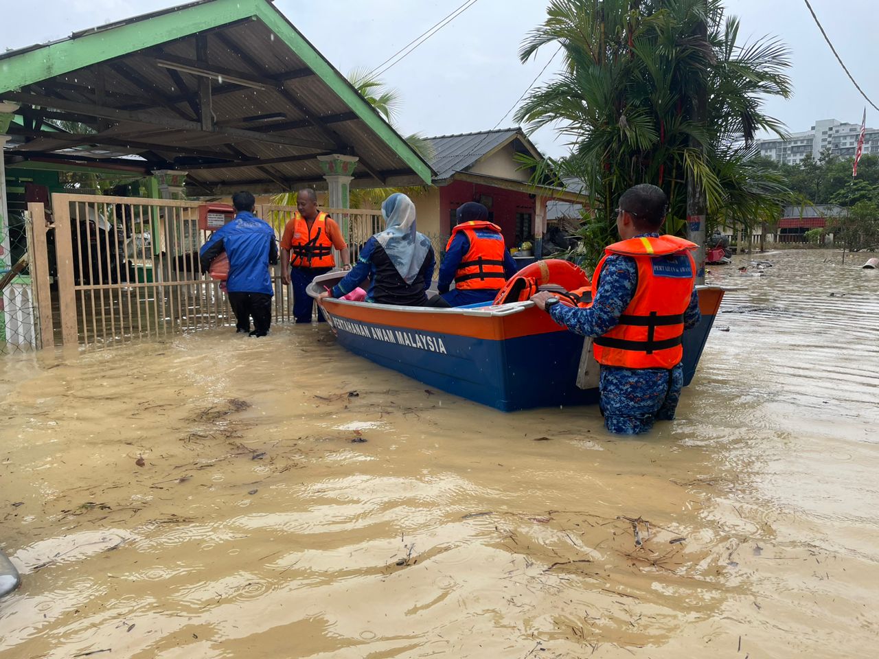 Mangsa Banjir Di Seluruh Negara Bertambah Lagi