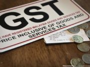 Kerajaan perlu berhati-hati jika mahu laksana kembali GST Kebanyakan tuntutan bayaran balik Cukai Barang dan Perkhidmatan (GST) yang dikemukakan kepada Jabatan Kastam Diraja Malaysia telah melepasi proses semakan dan mula dibayar balik secara berperingkat sehingga akhir tahun, kata Ketua Pengarahnya Datuk Seri T.Subromaniam.