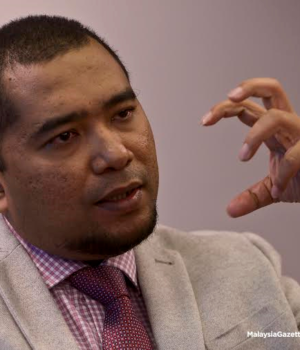 nazri khan1