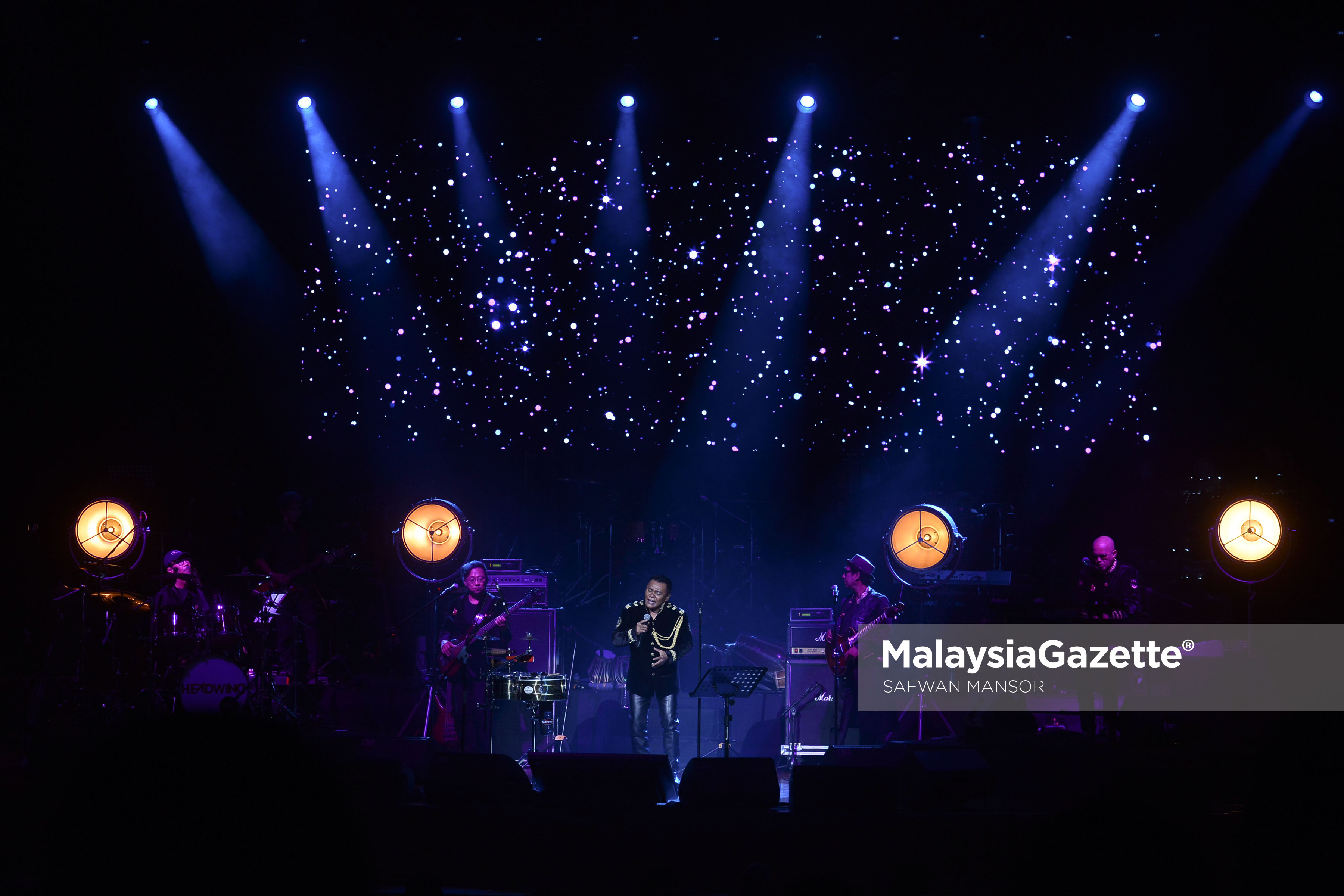 Kumpulan Headwind pada Konsert The Musical Journey of Zainal Abidin sempena ulang tahun ke 35 Kumpulan Headwind di Dewan Plenary, Pusat Konvensyen Kuala Lumpur. foto SAFWAN MANSOR, 25 FEBRUARI 2017