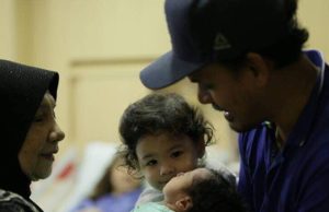Lisa Surihani selamat lahir bayi lelaki