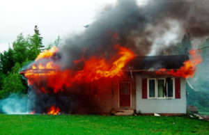 Pemuda bakar rumah sendiri