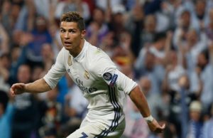Ronaldo kekal di Santiago Bernabeu