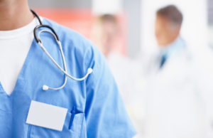 Pendapatan doktor teruk, gagal dapat 15 pesakit sehari