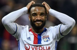 Lacazette lulus ujian perubatan bersama Arsenal