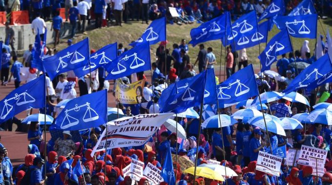 bendera BN