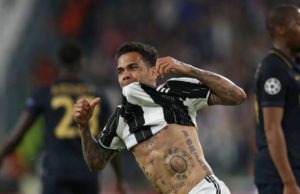 Man City kena main, Alves pilih PSG