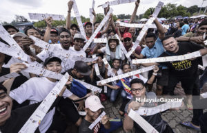 Mandi Peluh Nak Dapatkan Tiket Final Bola M’sia VS Thailand