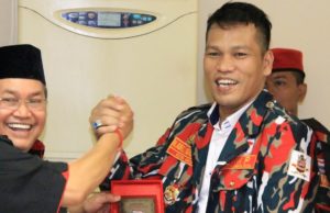 Isu bendera terbalik: Perkasa turut mohon maaf