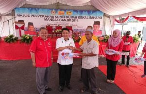 76 mangsa banjir 2014 dapat kunci rumah