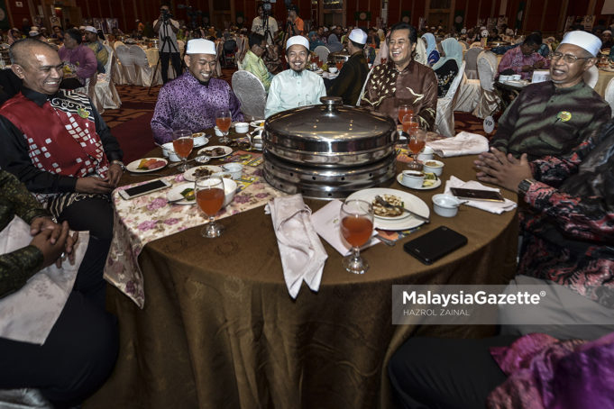 MGF15102017_MINUM PETANG DANA PAS03(1)