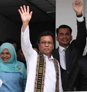 Datuk Seri Shafie Apdal dibebaskan dengan ikat jamin.