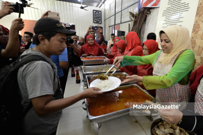 MGF13112017_Jamuan Makan Restoran Gabungan NGO_04(1)