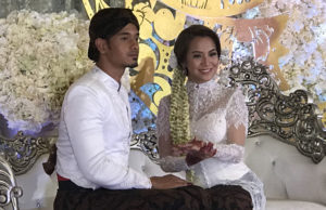 Mawar sah bergelar isteri