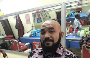 Papagomo botakkan kepala selepas bayar saman Anwar