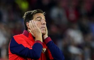 Eduardo Berizzo dipecat