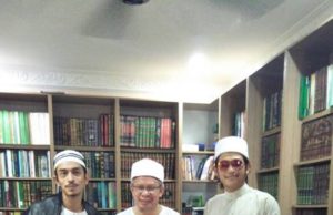 Mufti Wilayah hadiahkan arnab kepada Iqram