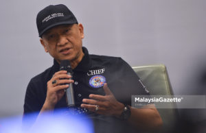 Tun M boleh ditendang keluar macam Mugabe