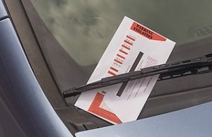 Pegawai penguatkuasa dipecat terima piza sebagai ganti letak kereta percuma