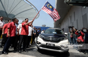 Kempen keselamatan jalan raya Tahun Baru Cina dilancar