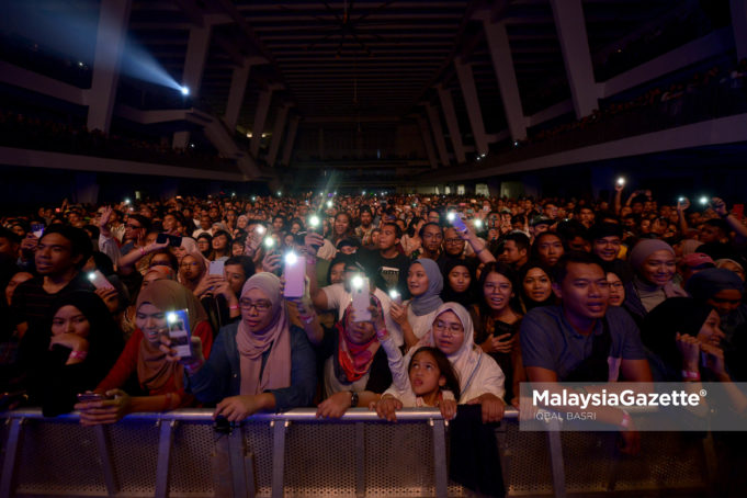 MGF10022018_Konsert Sheila On7_01