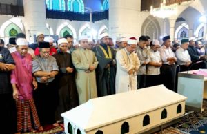Jenazah Azmil Mustapha selamat dikebumikan