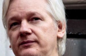 Assange dihalang akses Internet