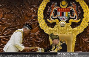 Ekonomi negara kukuh: PM dapat pujian Agong