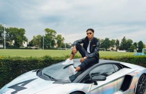 Aubameyang tayang kereta mewah lagi