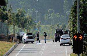 Dua penjenayah ditembak mati awal pagi tadi