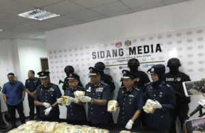 Cubaan seludup dadah guna kereta mewah RM3.85 juta digagalkan