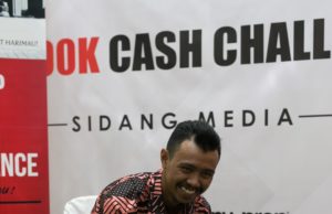 Misi berjalan solo sejauh 1,800 km