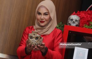 Umie Aida kecewa 12 tahun Dukun terperap Datin Seri Umie Aida. Foto AQIRA AZEMI, 04 APRIL 2018.