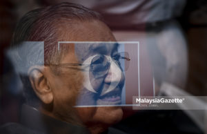 Dr. Mahathir layak dinobat pelakon terbaik – Najib