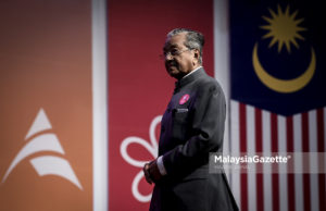 Proses undi pos: Tun M tuntut ‘janji’ SPR