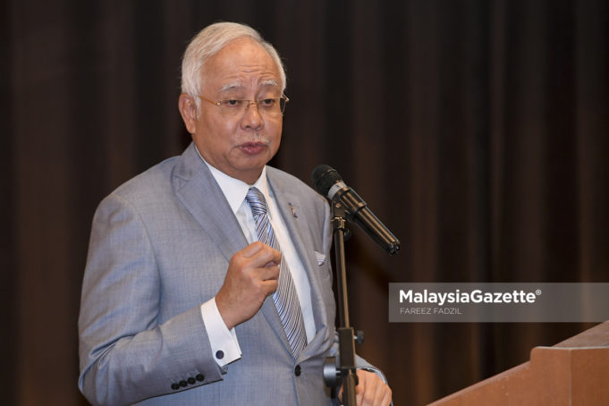 Perdana Menteri, Datuk Seri Najib Tun Razak menyampaikan ucapan pada Perasmian Institut Kanser Negara (IKN) di IKN, Putrajaya. foto FAREEZ FADZIL, 24 APRIL 2018