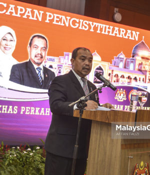 MGF4042018_MAJLIS PENGISYTIHARAN PENUBUHAN MAHKAMAH KHAS20180404_0004