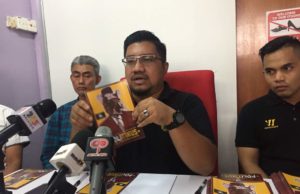 Badrul Hisham Shaharin pada Sidang media tentang pendedahan 9 calon DUN Selangor