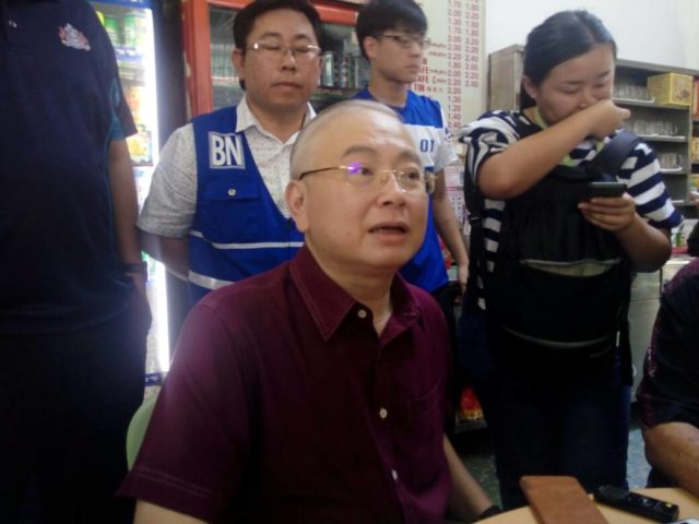 WhatsApp Image 2018-04-30 at 12.54.34 PM Wee Ka Siong