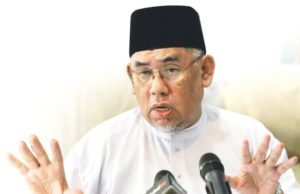 Mohd Azmi mengutuk pembunuhan kejam ke atas imam Palestin di Gombak, padi tadi
