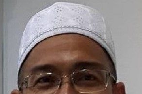Walaupun dituduh anak derhaka, Nik Omar tetap dengan pendiriannya bersama PH memperjuangkan Islam.