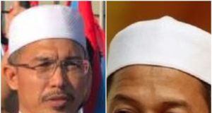Nik Omar (kiri) sebelum ini menafikan menyertai PAN, manakala Nik Abduh pula berpindah ke Parlimen Bachok.