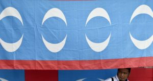 Pengerusi PKR Pahang Datuk Fauzi Abdul Rahman hari ini, mengesahkan enam daripada 14 calon ketua cabang menang tanpa bertanding pada pemilihan parti bagi penggal 2018-2021. 