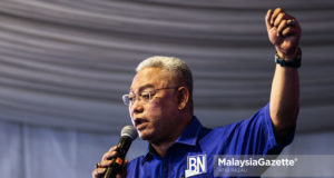 Tan Sri Noh Omar akan melepaskan jawatan sebagai Pengerusi Badan Perhubungan UMNO Selangor susulan gagal menawan negeri itu pada Pilihan Raya Umum ke-14 (PRU14) Mei lepas.