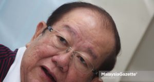 Ketua Biro Pengaduan dan Perkhidmatan Awam MCA, Datuk Michael Chong memberi amaran kepada lintah-lintah darat supaya tidak memandang rendah biro tersebut walaupun MCA telah bertukar identiti menjadi parti pembangkang.